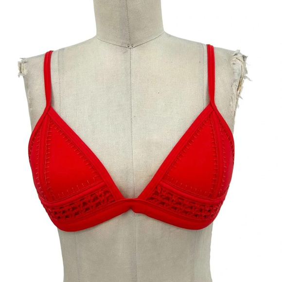 Triangl Red Triangle Cup Neoprene Eyelet Crochet Bikini Top Size Medium - Picture 1 of 7